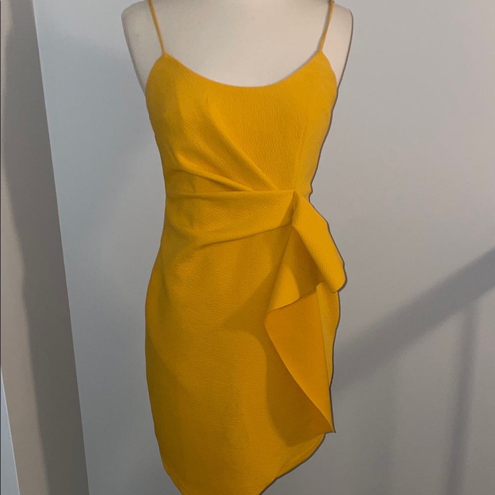 Selfie Leslie Asymmetrical Yellow Dress